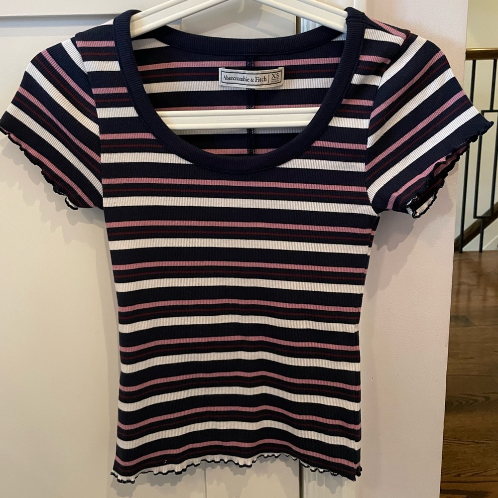 Stripped short sleeve